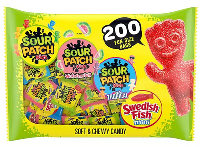SOUR PATCH KIDS & SWEDISH FISH Candy Variety Pack, 6.25lb 2.8kg